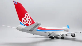 ماکت هواپیما بویینگ 747/8F Cargolux جیسی وینگز (17)