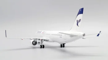 ماکت هواپیما ایرباس A321 هواپیمایی ایران ایر (11)