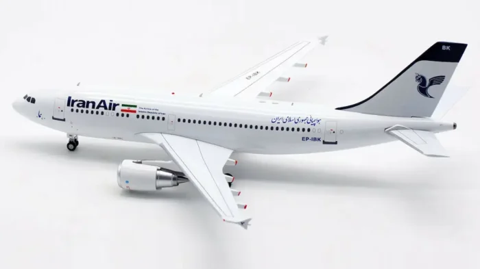 ماکت هواپیما ایرباس A310-304 هواپیمایی ایران ایر (1)