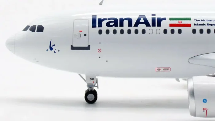 ماکت هواپیما ایرباس A310-304 هواپیمایی ایران ایر (2)