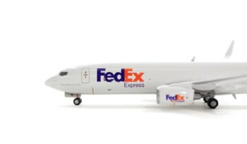 ماکت هواپیما بوئینگ 737-800 فدکس