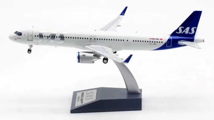 ماکت هواپیما ایرباس A321neo SAS (6)