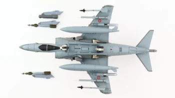ماکت هواپیما هابی مستر AV-8B Harrier II (3)