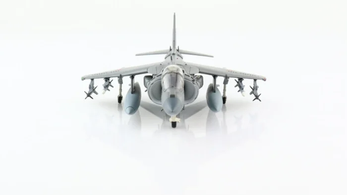 ماکت هواپیما هابی مستر AV-8B Harrier II (5)