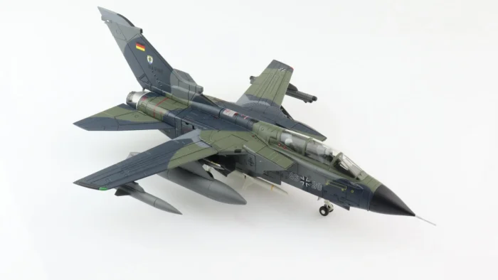 ماکت هواپیما هابی مستر Tornado IDS 46+20 (3)