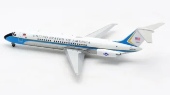 ماکت هواپیما داگلاس DC9-32 (VC-9C) نیرو هوایی آمریکا (20)