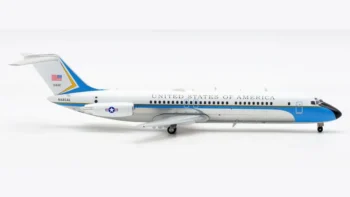 ماکت هواپیما داگلاس DC9-32 (VC-9C) نیرو هوایی آمریکا (21)