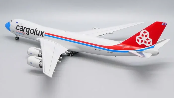 ماکت هواپیما بویینگ ۷۴۷/۸F Cargolux (10)