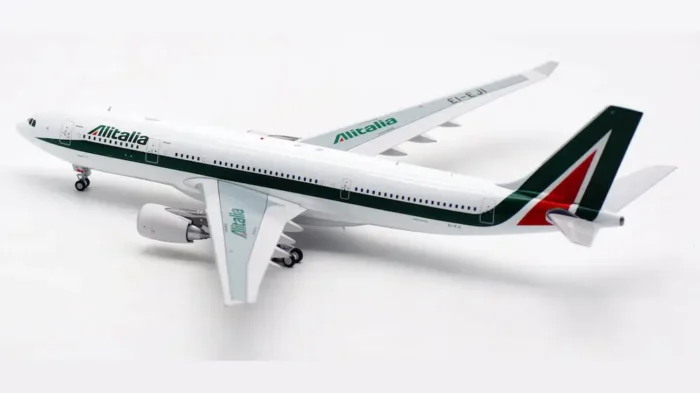 ماکت هواپیما ایرباس A330-200 Alitalia (1)