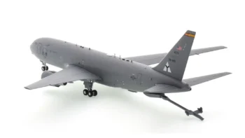 ماکت هواپیما بویینگ KC-46A Pegasus (2)