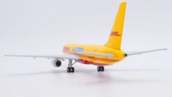 ماکت هواپیما بویینگ 200-757 DHL Air (2)