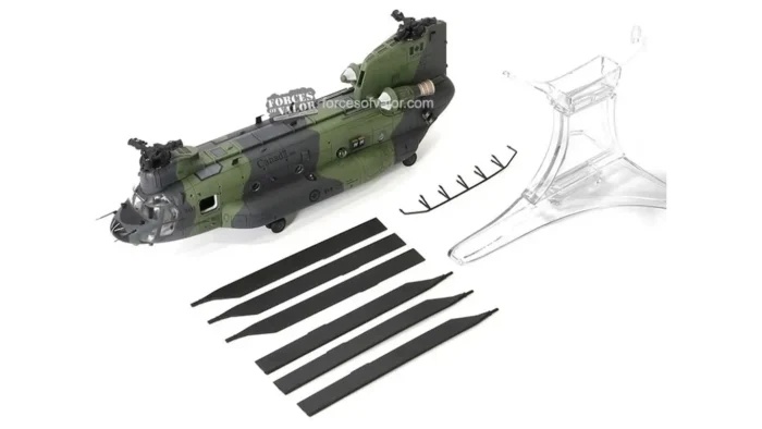 ماکت هلیکوپتر شینوک BOEING CH-147F RCAF مقیاس 1:72 (6)