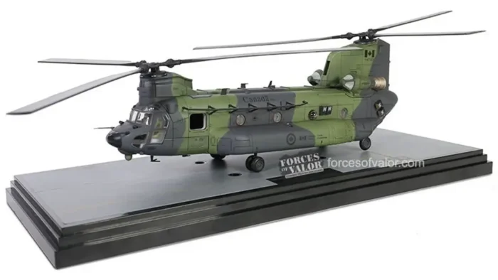 ماکت هلیکوپتر شینوک BOEING CH-147F RCAF مقیاس 1:72 (7)