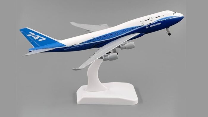 ماکت هواپیما بوئینگ 400-747 رنگامیزی کارخانه | Airplane Model 20CM Boeing 747-400 House Color - Image 5
