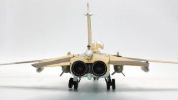 ماکت هواپیما سوخو 24 Su-24MK Fencer-D نیروی هوایی ایران (1)