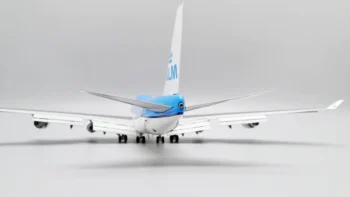 ماکت هواپیما بویینگ 747 هواپیمایی KLM (13)