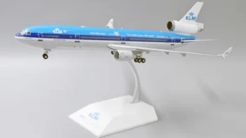 ماکت هواپیما مسافربری مک دانل داگلاس MD11 KLM (7)