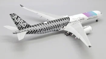 ماکت هواپیما ایرباس A350-900 مدل Airspace Explorer (11)