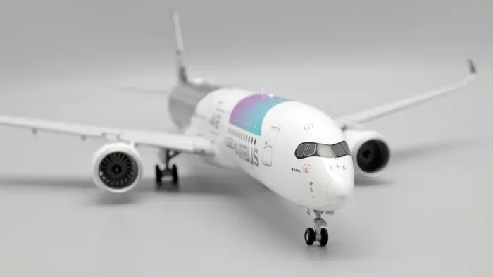 ماکت هواپیما ایرباس A350-900 مدل Airspace Explorer (12)