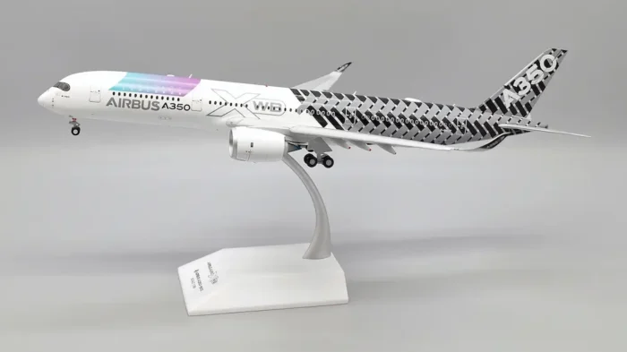 ماکت هواپیما ایرباس A350-900 مدل Airspace Explorer (5)