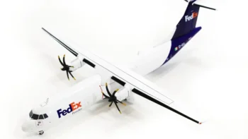 ماکت هواپیما ای تی آر ATR-72-600F فدرال اکسپرس (فدکس) (1)