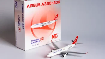 ماکت هواپیما ایرباس A330-200 هواپیمایی ترکیه (1)
