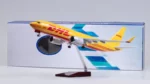 ماکت هواپیما بویینگ 737 DHL دی اچ ال 47 سانتی (1)