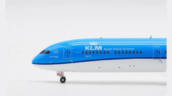 ماکت هواپیما بویینگ 787 دریم لاینر کی ال ام (10)