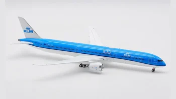 ماکت هواپیما بویینگ 787 دریم لاینر کی ال ام (11)