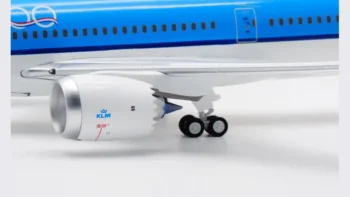 ماکت هواپیما بویینگ 787 دریم لاینر کی ال ام (5)