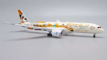 ماکت هواپیما بویینگ 787 اتحاد ایرویز (3)