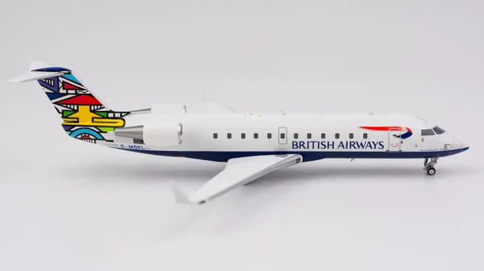 ماکت هواپیما بمباردیر Bombardier CRJ-200LR بریتیش ایرویز (7)
