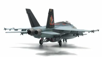 ماکت هواپیما اف 18 سوپر هورنت نیروی دریایی آمریکا (6)