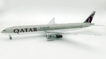 ماکت هواپیما بویینگ 300-777/ER A7-BEN هواپیمایی قطر (3)