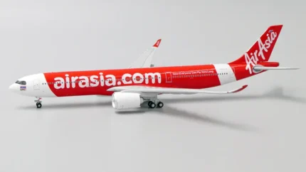 ماکت هواپیما ایرباس A330-900neo هواپیمایی AirAsia (4)