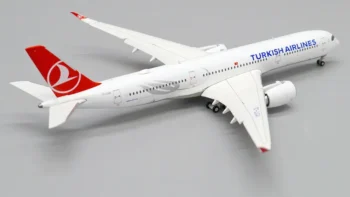 ماکت هواپیما ایرباس A350-900 ترکیش ایرلاین (12)