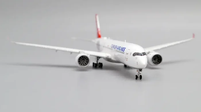 ماکت هواپیما ایرباس A350-900 ترکیش ایرلاین (13)