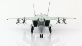 ماکت هواپیما جنگی میگ MIG-25PD نیروی هوایی شوروی (5)