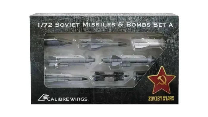 موشک و بمب ماکت هواپیما سوخو Su-24 (8)