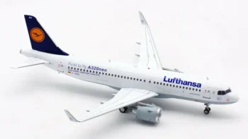 ماکت هواپیما ایرباس A320neo لوفتهانزا (4)