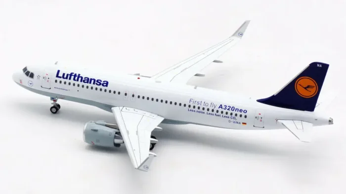 ماکت هواپیما ایرباس A320neo لوفتهانزا (7)