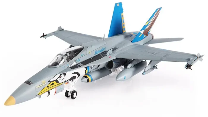 ماکت هواپیما جنگی F/A18C Hornet نیروی دریایی آمریکا (10)