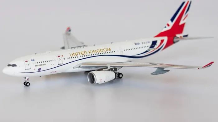 ماکت هواپیما ایرباس A330-200 MRTT نیروی هوایی سلطنتی مقیاس 1:400 (8)