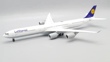 ماکت هواپیما مسافربری ایرباس A340-600 لوفتهانزا مقیاس 1:200 (10)