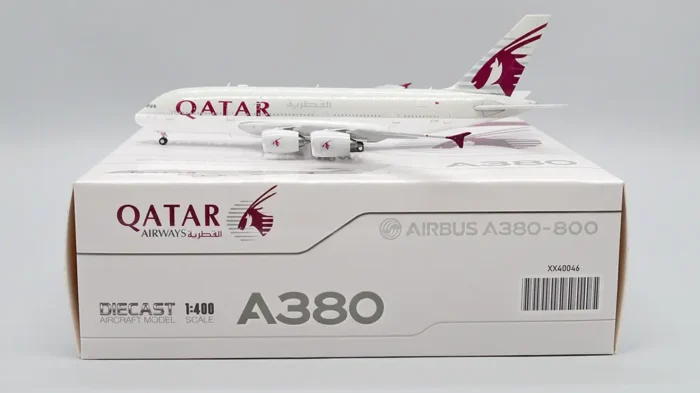 ماکت هواپیما مسافربری ایرباس A380 هواپیمایی قطر مقیاس 1:400 (5)