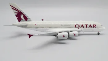 ماکت هواپیما مسافربری ایرباس A380 هواپیمایی قطر مقیاس 1:400 (7)