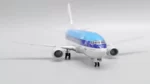 ماکت هواپیما مسافربری بویینگ 300-737 کی ال ام مقیاس 1:200 (1)