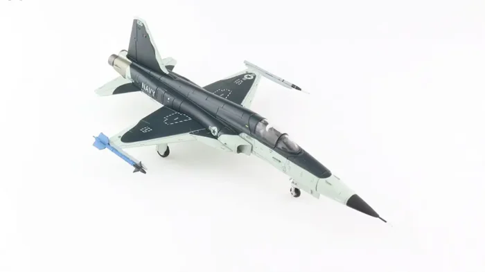 ماکت هواپیما جنگی اف 5 Northrop Grumman F-5N نیروی هوایی آمریکا مقیاس 1:72 (2)