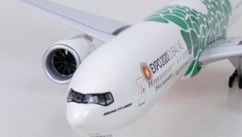 Boeing 777-300 Emirates