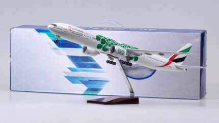 Boeing 777-300 Emirates